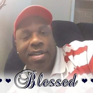 Meet your Posher, Amos